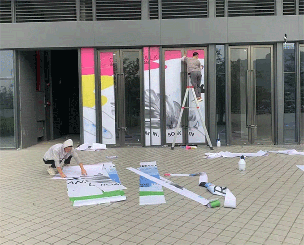成都廣告噴繪怎么制作？噴繪制作流程有哪些內(nèi)容呢？